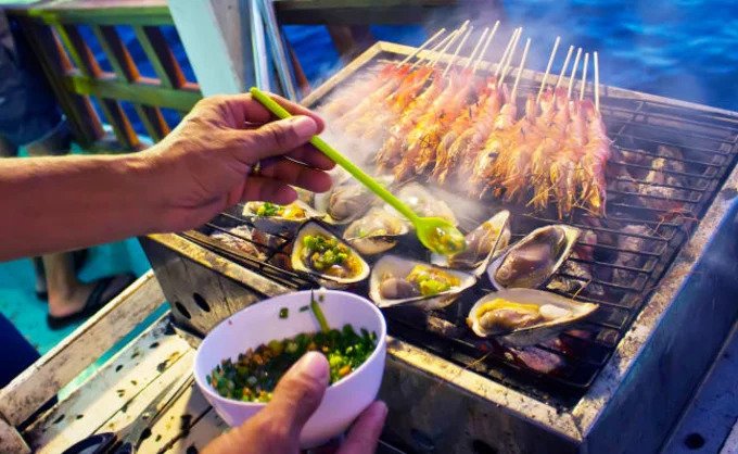 Ăn tối ở Phú Quốc